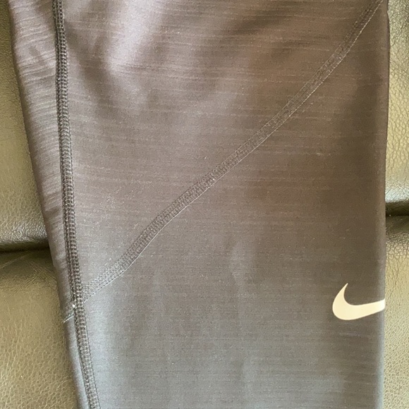 Nike Women's Pro Hyper-warm tights - Picture 12 of 13